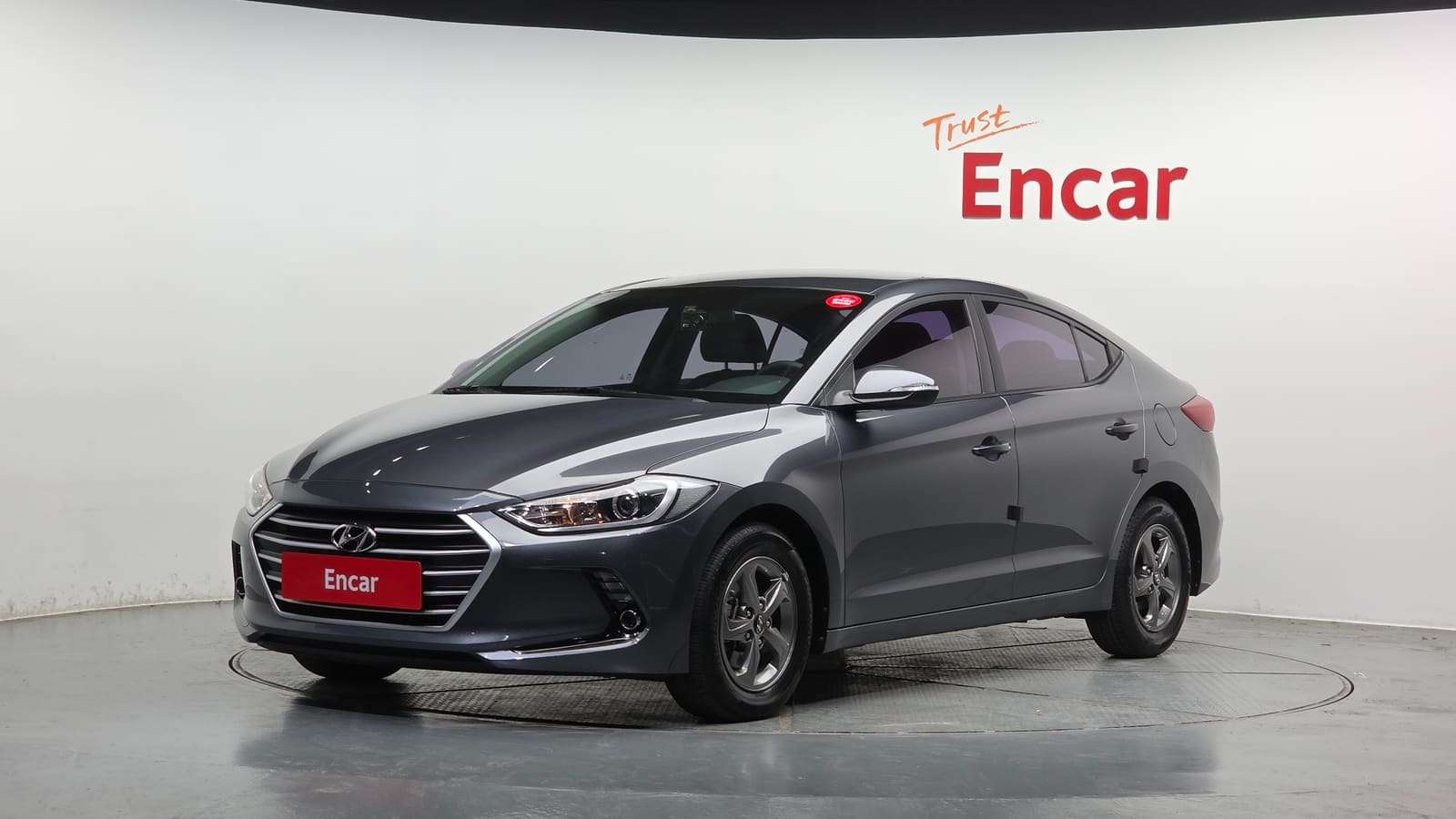 Hyundai Avante (Elantra) 2016 — вид спереди сбоку